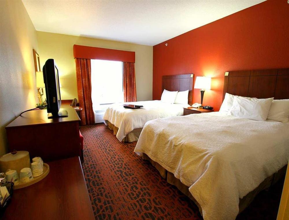 Hampton Inn Keokuk Δωμάτιο φωτογραφία